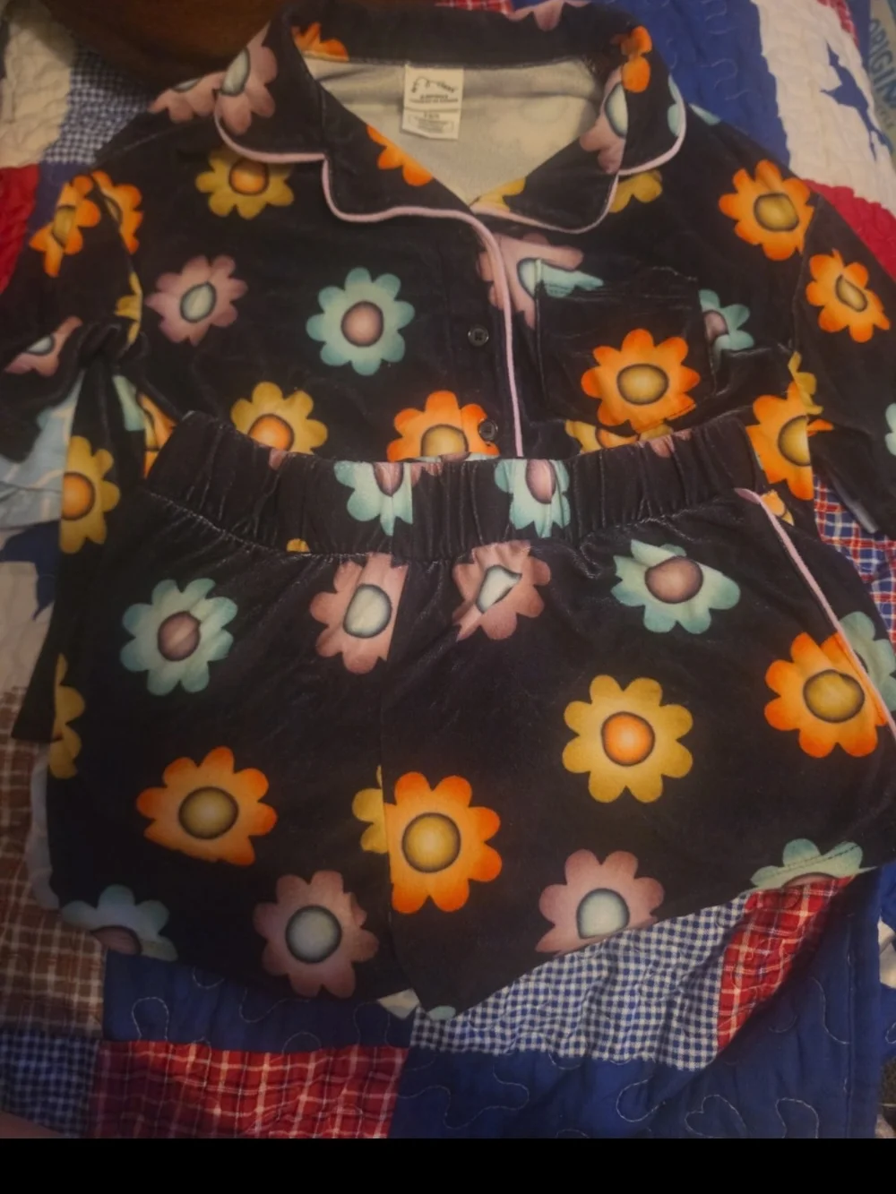art class Floral Kids Pajama Set - Black, Light Blue, Yellow, Pink